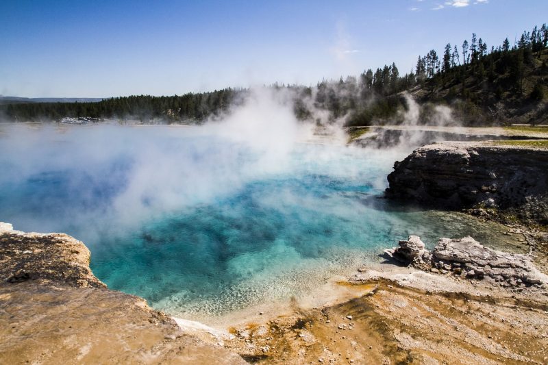 Geiseres del Parque Yellowstone - energia termica